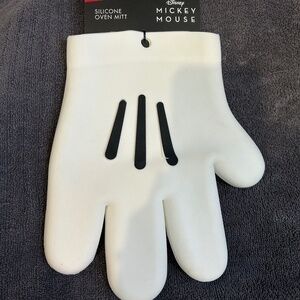 Mickey Mouse Silicone Oven Mit